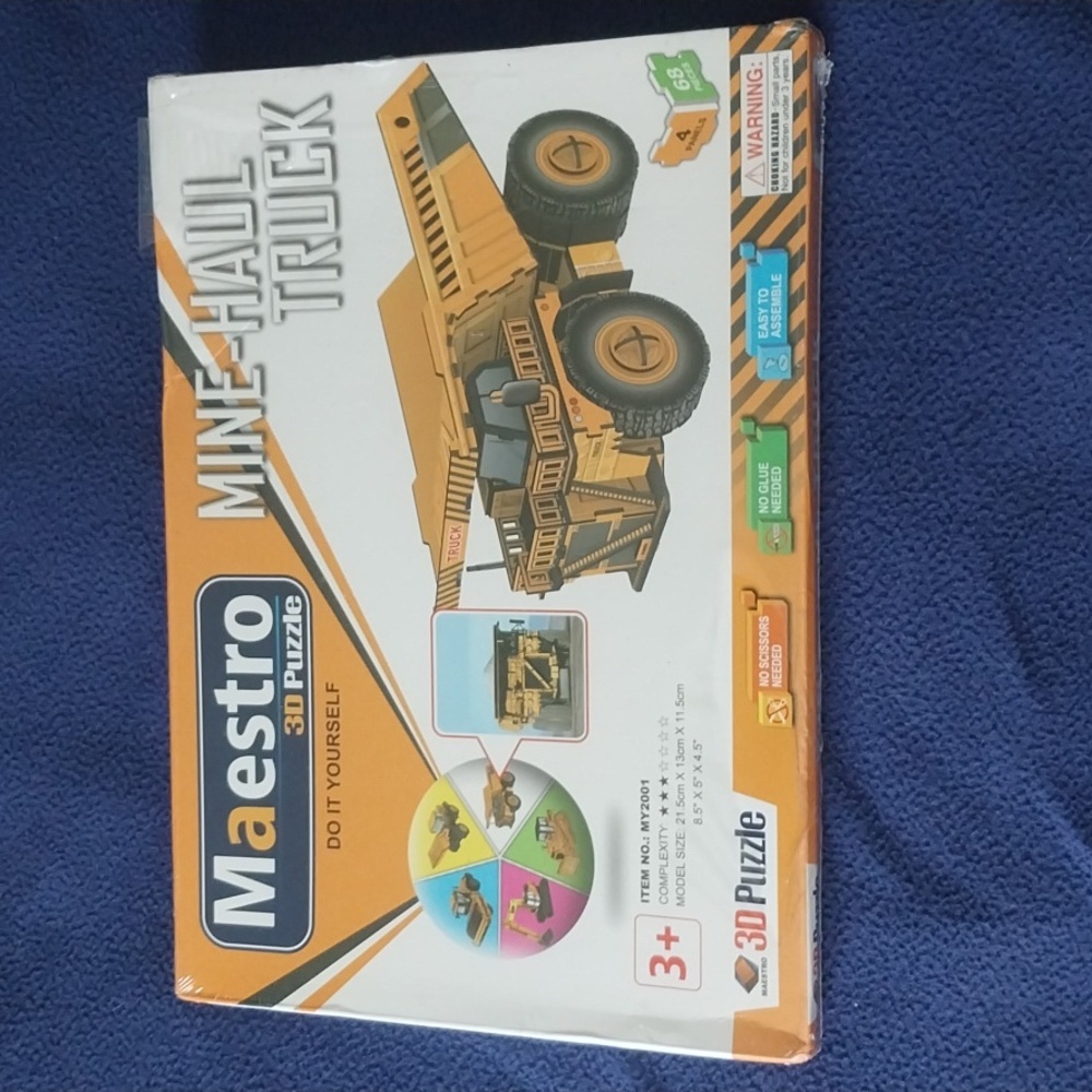 NWT Boys Maestro 3D puzzle Mine-Haul Truck